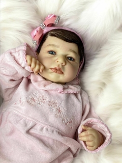 BEBÊ REBORN PREMIUM LOU LOU MENINA BATE CORAÇÃO - TECIDO - ENVIO IMEDIATO