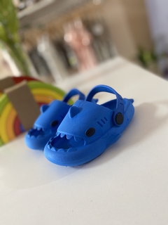 Crocs shark Marco blue - comprar online