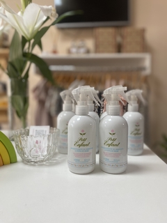 Aromatizante de ropa para bebé petit enfant