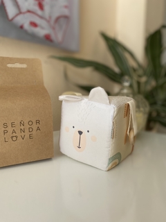 Cubo sensorial Osa Margarita en internet