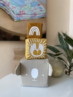 Cubos Apilables x 3 unidades jurasic - comprar online