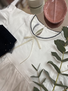 Blusa Daivat Manteca en internet
