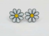 BRINCO MARGARIDA RESINADA FIXA 1,2 CM - comprar online