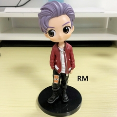 K-Pop Mania: Conjunto de Figuras dos 7 Grupos de Estrelas K-Pop Mais Adoráveis - Braga Importados