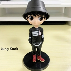 K-Pop Mania: Conjunto de Figuras dos 7 Grupos de Estrelas K-Pop Mais Adoráveis