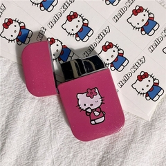 Chama Cor-de-rosa Fofa: O Isqueiro Hello Kitty com Fogo de Estilo Único