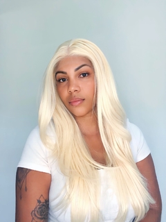 LACE FRONT KIM na internet