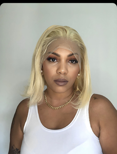 LACE FRONT CARLA 100% HUMANA na internet