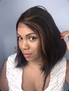 LACE FRONT STELA REPARTIÇÃO FIXA LATERAL - Josely Sant'Ana Hair | Perucas Laces e Wigs com os melhores preços e qualidades.