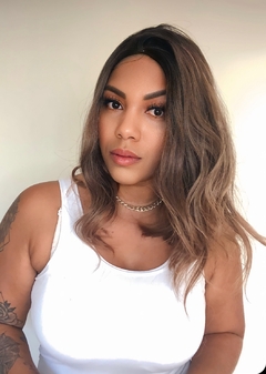 LACE WIG LAVÍNIA - comprar online
