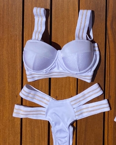 Biquini Sereia Branco na internet