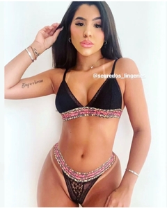 Conjunto Ana na internet