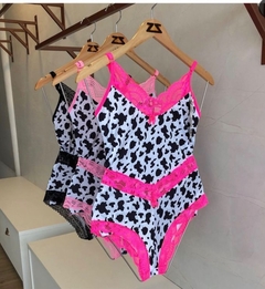 Short Doll Estampada na internet