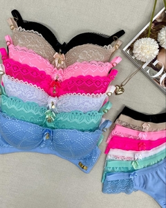 Conjunto Linda na internet