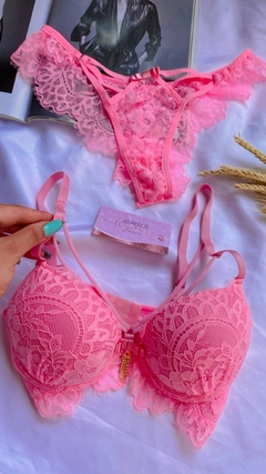 Conjunto Ayla na internet