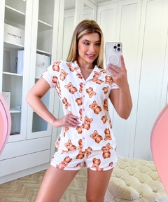 Pijama Sara na internet