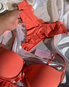Conjunto Lingerie Apaixonante na internet
