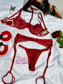 Conjunto Suzi na internet