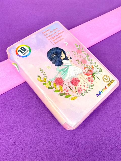 Kit escolar com 18 peças