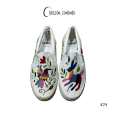 TENIS DESLIZABLES COLOR BLANCO NUMERO 24 - comprar en línea