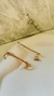 Brinco Ear Hook Cravejada Banhado à Ouro