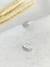 Piercing Fake Flecha Cravejado em Zirconias Prata