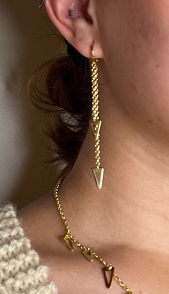 Brinco Ava Triângulos Banhado a Ouro 18K