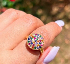 Anel Deia Cravejado com Pedras Coloridas Banhado a Ouro 18k na internet