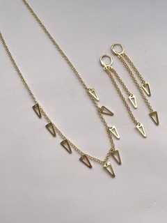 Colar Ava Triangulos Banhado a Ouro 18K na internet