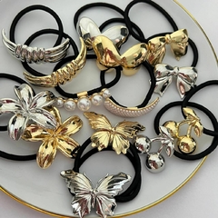 Xuxinha Dourada Borboleta - comprar online
