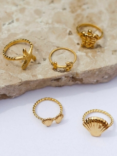 Anel Duas Conchas Banhado a Ouro - comprar online