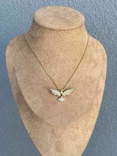 Colar Pombo Cravejado Banhado a Ouro