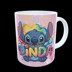 CANECA XÍCARA STITCH FAMILIA FELIZ ANIVERSÁRIO DINDA na internet