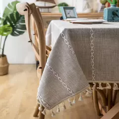 Toalha de Mesa de Linho com Borlas - comprar online