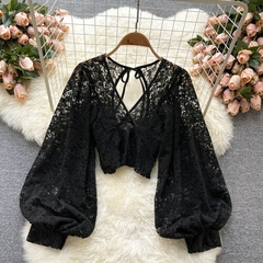 Blusa Renda V - comprar online