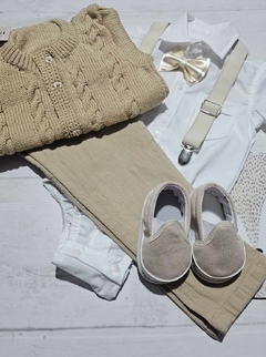Banner de la categoría TRAJE  BEIGE CON ABRIGO