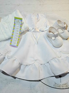 TRAJE DE BEBA CON VESTIDO Y ABRIGO en internet