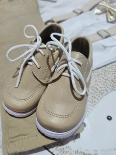 TRAJE DE FIESTA DE BEBE BEIGE SIN ABRIGO