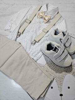 TRAJE DE FIESTA DE BEBE BEIGE Y BLANCO CON DETALLES SIN ABRIGO - tienda online