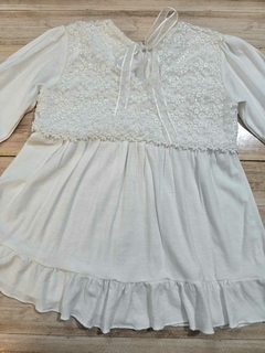 VESTIDO DE BEBA MODAL CREPE CON CORSAGE DE ENCAJE CON ABRIGO - en internet