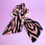 Scrunchie Preto e Branco na internet