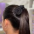 Scrunchie Preta Flor Cetim - comprar online