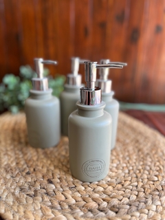 Dispenser Bath Collection