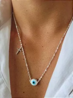 COLAR OLHO GREGO DETALHE CRUZ BANHADO EM PRATA - BiancaByMen