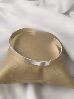 BRACELETE LISO BANHADO EM PRATA - comprar online