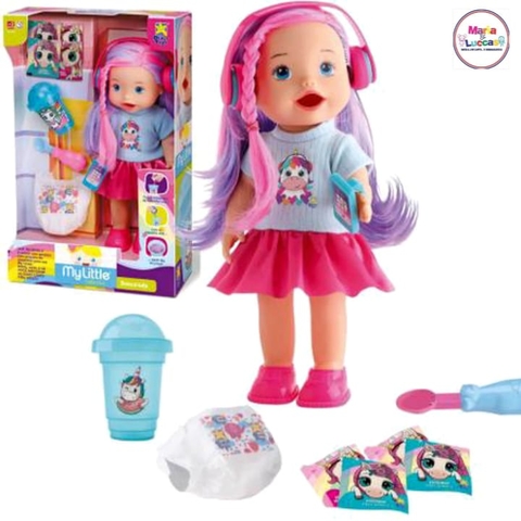 Boneca My Little Descolada com Acessórios Bebe Suco e Faz Xixi