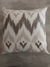Almohadón Pana Estampado (étnico gris)