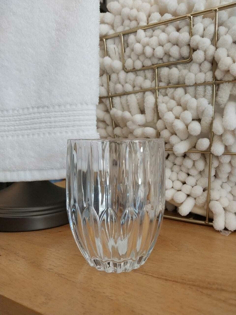 Portacepillo de vidrio redondo c/ lineas