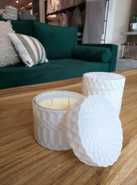 Vela Sofia (white) - comprar online