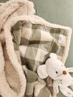 Pie de cama Jacinto con corderito